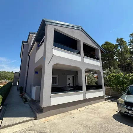 아파트 Aleksandra