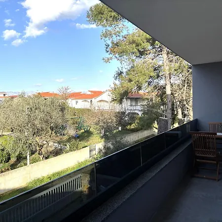 Aleksandra Apartment
